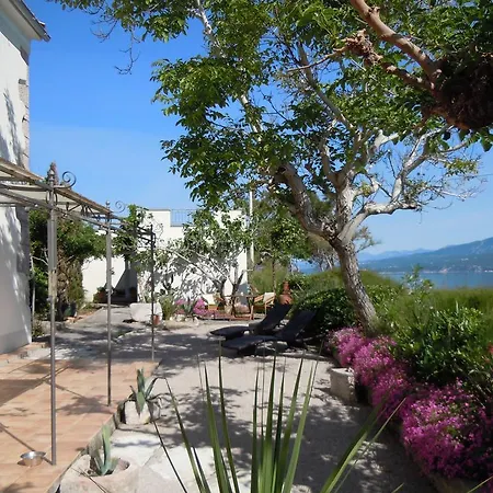 Semesterbostad Callesol Šilo