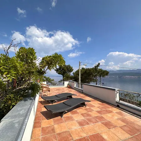 بيت للعطل Callesol